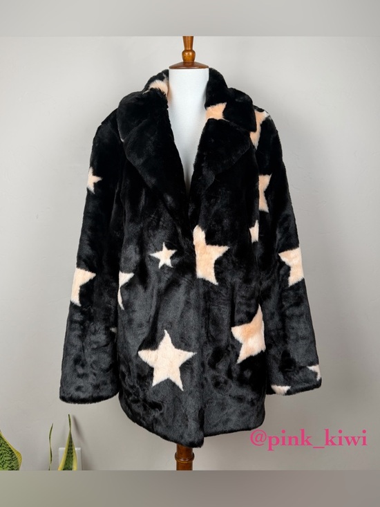 Show Me Your MuMu Jackets & Blazers - Show Me Your Mumu Faux Fur Colorado Jacket